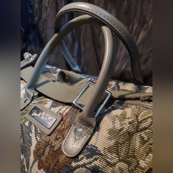 **RARE FIND** Vintage Diane Von Furstenburg weekender bag!! - Picture 4 of 9